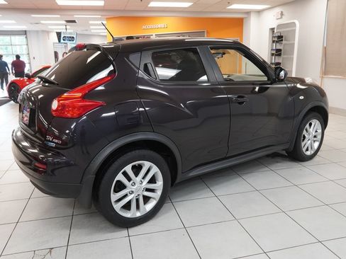 Used 2014 Nissan Juke SV w/ Navigation Package AWD/4WD image 12