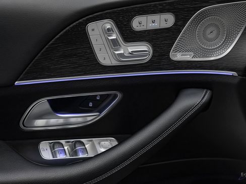 Used 2024 Mercedes-Benz GLE 450 4MATIC image 82