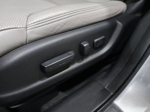 Used 2016 Honda CR-V EX-L image 12