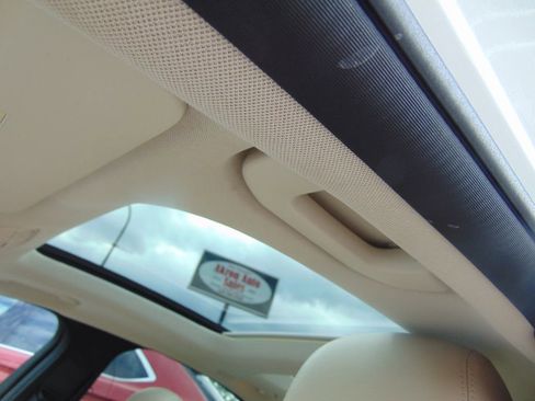 Used 2016 Mercedes-Benz C 300 4MATIC Sedan image 32