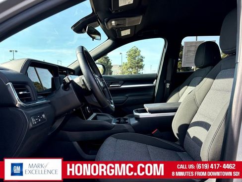 Used 2025 GMC Terrain Elevation image 10
