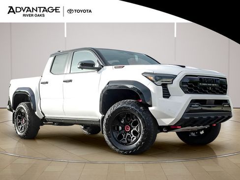 New 2026 Toyota Tacoma TRD Pro AWD/4WD image 2