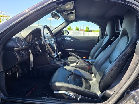 Used 2005 Porsche Boxster RWD image 40