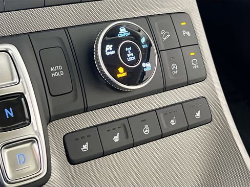 Used 2020 Hyundai Palisade Limited w/ Winter Weather Package image 19