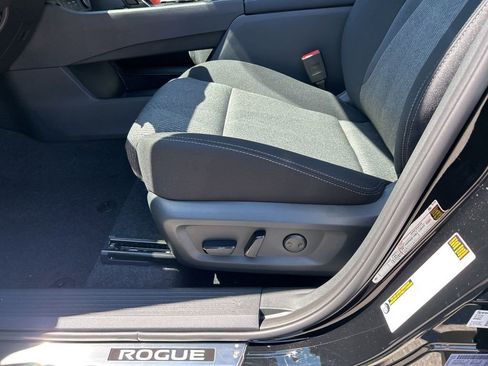 New 2026 Nissan Rogue SV w/ Cold Weather Package FWD image 17