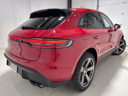 Used 2025 Porsche Macan Turbo image 5