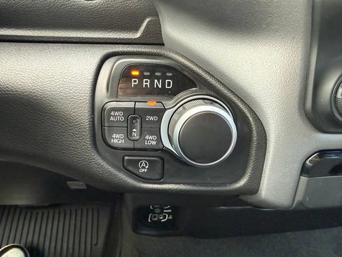 Used 2022 RAM 1500 Big Horn AWD/4WD image 26