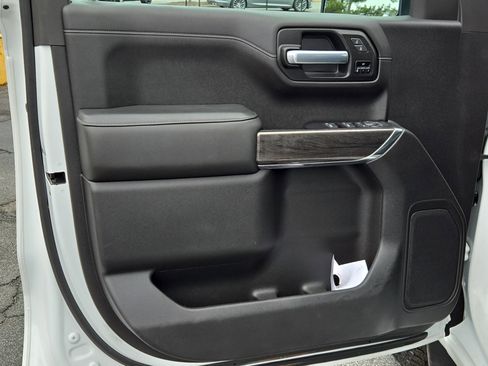 Used 2020 Chevrolet Silverado 1500 LTZ w/ Safety Package image 15