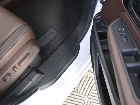 Used 2025 Honda Odyssey Touring image 26