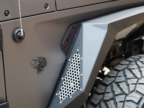 Used 2020 Jeep Gladiator Sport w/ Quick Order Package 24S image 48