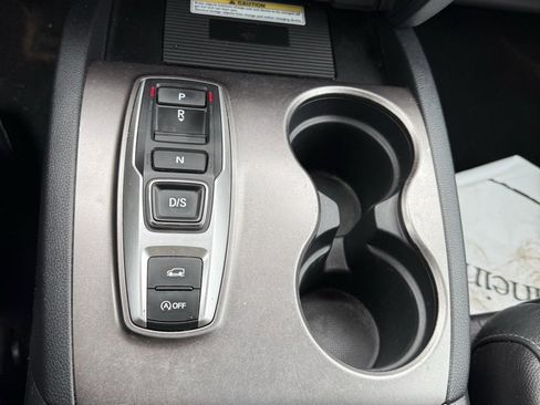 Used 2021 Honda Pilot Special Edition image 9