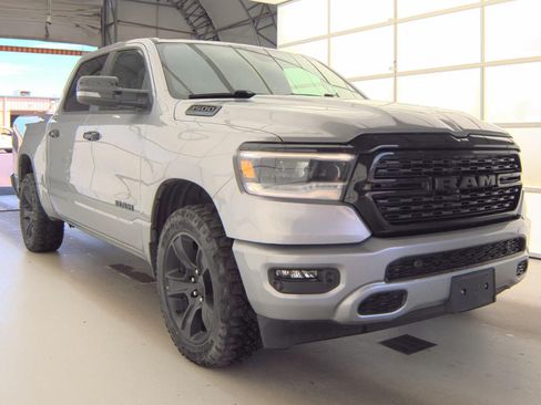 Used 2023 RAM 1500 Big Horn AWD/4WD image 3