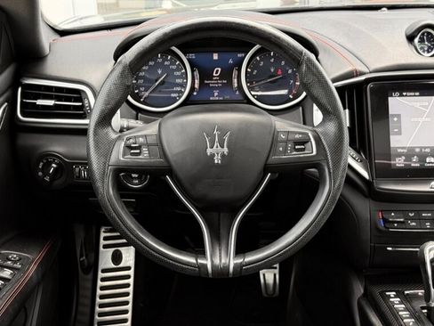 Used 2018 Maserati Ghibli S GranSport Q4 AWD/4WD image 29