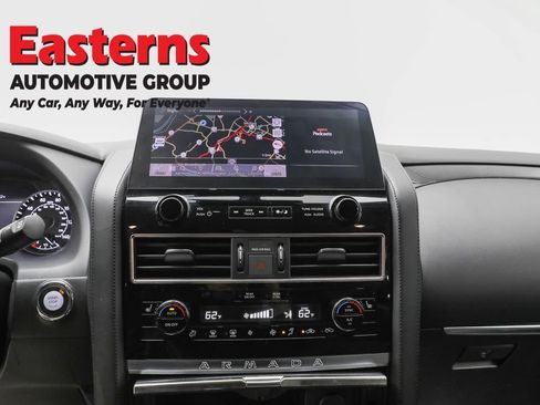 Used 2024 Nissan Armada SV RWD image 12