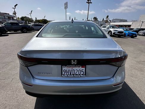 Certified 2023 Honda Accord EX image 13
