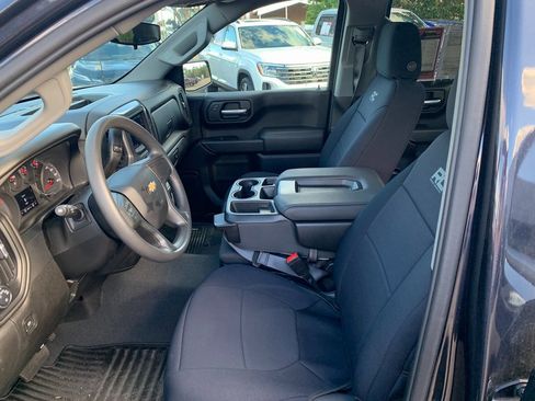 Used 2022 Chevrolet Silverado 1500 Custom image 14