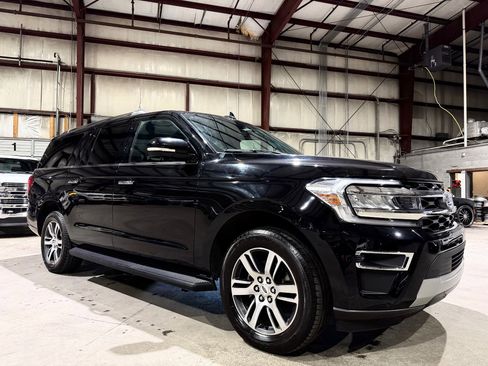 Used 2024 Ford Expedition Max Limited RWD image 1