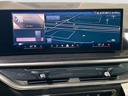 New 2026 BMW X6 xDrive40i w/ Executive Package image 32