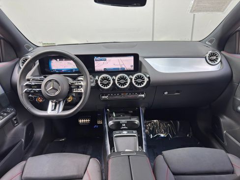Used 2025 Mercedes-Benz GLA 35 AMG 4MATIC w/ Exclusive Trim Package image 13