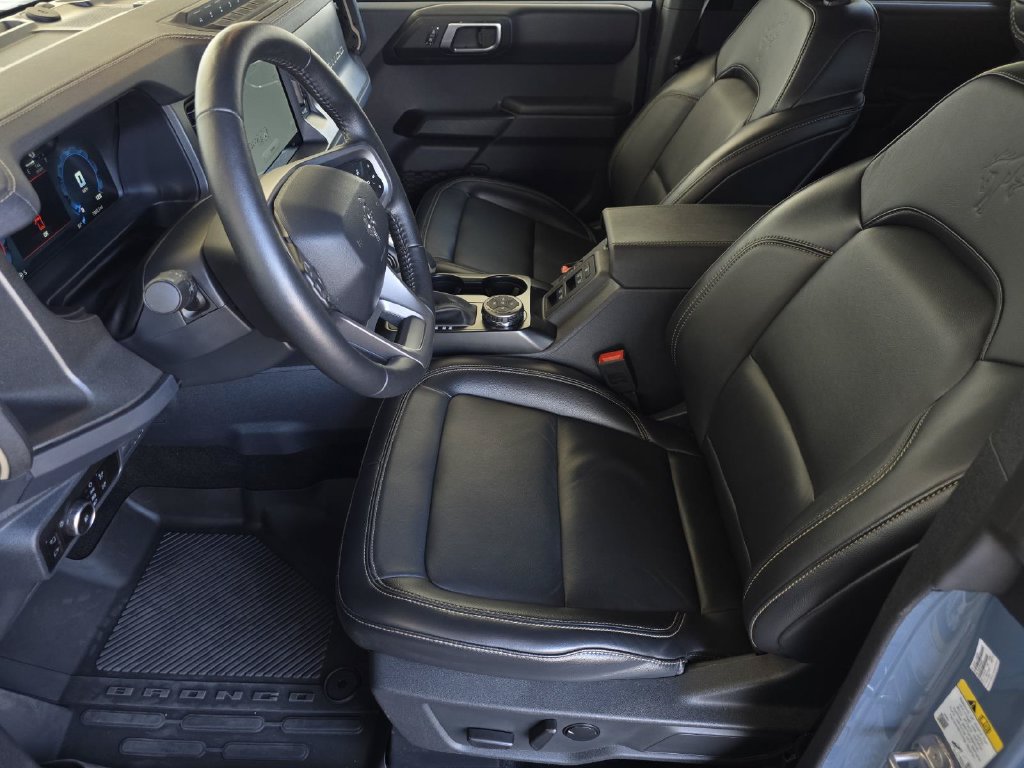 Used 2025 Ford Bronco Badlands AWD/4WD image 26