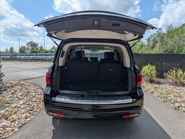 Used 2022 INFINITI QX80 Luxe w/ Cargo Package AWD/4WD image 22