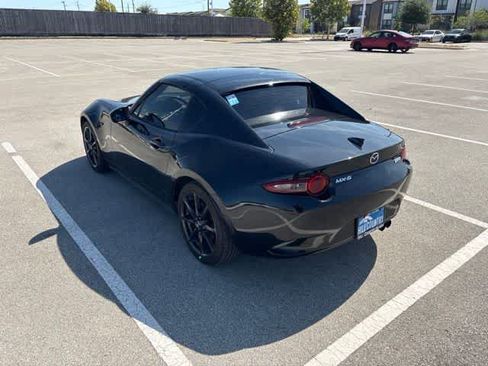 Used 2017 MAZDA MX-5 Miata RF Grand Touring RWD image 3