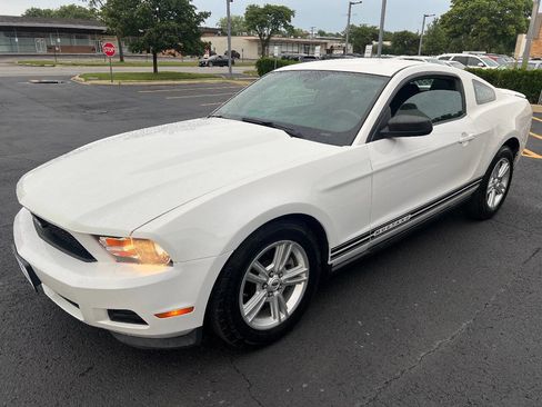 Used 2011 Ford Mustang Coupe w/ 101A Rapid Spec Order Code image 6
