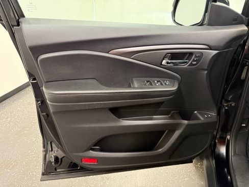 Used 2021 Honda Pilot Special Edition image 10