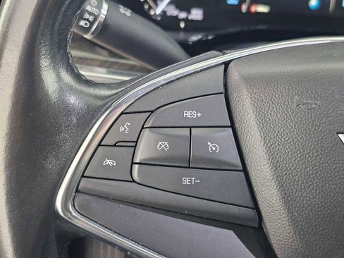 Used 2019 Cadillac XT5 FWD image 27