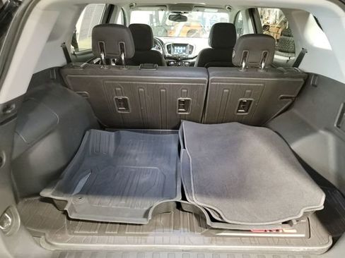 Certified 2019 GMC Terrain SLE w/ Driver Convenience Package image 22