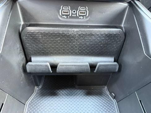Used 2020 RAM 1500 Big Horn AWD/4WD image 25