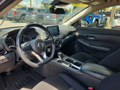 Used 2020 Nissan Sentra SV w/ Electronics Package FWD image 18