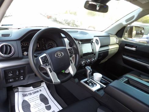 Used 2018 Toyota Tundra SR5 w/ TRD Sport Package image 12