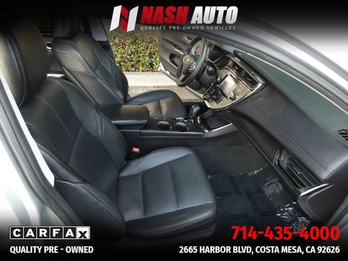 Used 2018 Toyota Avalon XLE Premium w/ Preferred Accessory Package FWD image 26