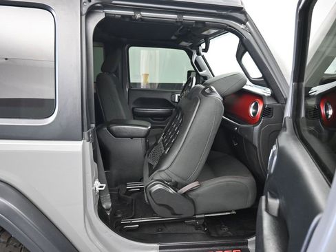 Used 2020 Jeep Wrangler Rubicon image 37