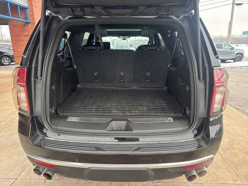 Used 2021 Chevrolet Suburban High Country image 12