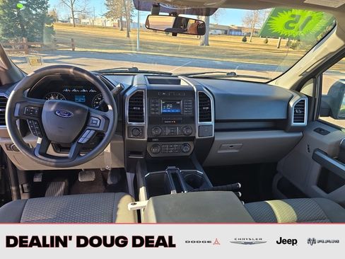 Used 2015 Ford F150 XLT image 13