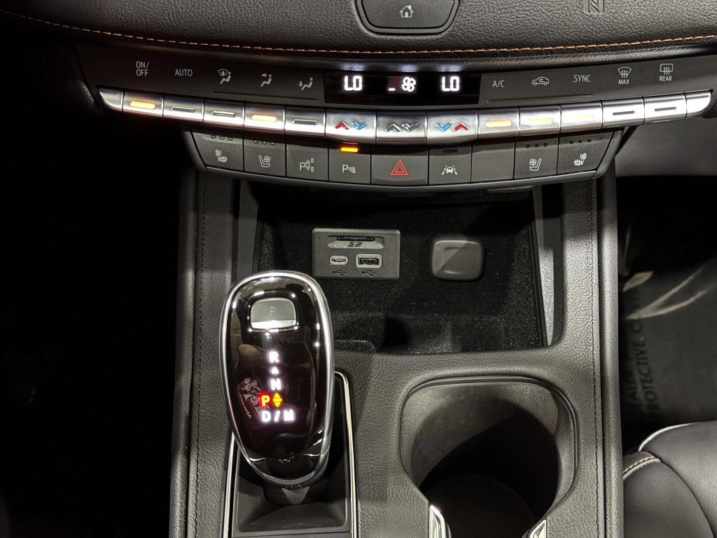 Used 2021 Cadillac XT4 Sport AWD/4WD image 19