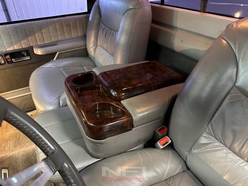 Used 1993 Chevrolet Silverado 1500 454 SS RWD image 33
