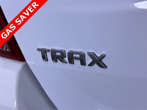 Used 2017 Chevrolet Trax LT image 32