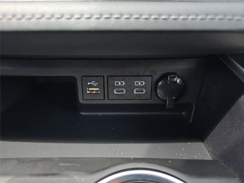 Used 2023 Toyota Highlander XSE AWD/4WD image 27