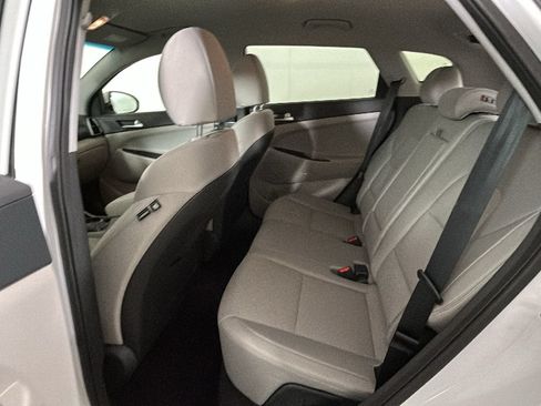 Used 2020 Hyundai Tucson Sport FWD image 31