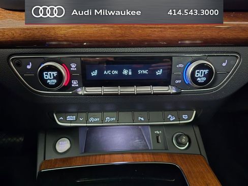 Used 2023 Audi Q5 2.0T Premium w/ Convenience Package AWD/4WD image 24