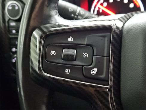 Used 2019 Chevrolet Silverado 1500 LT w/ All-Star Edition image 23