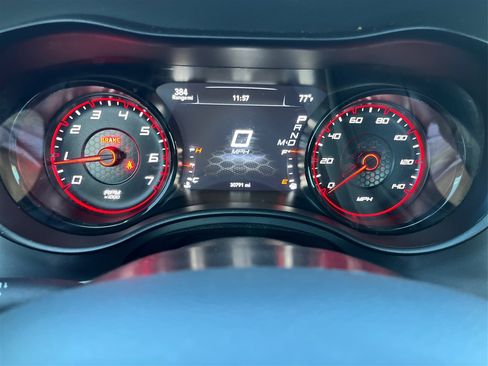 Used 2023 Dodge Charger SXT w/ Blacktop Package image 16