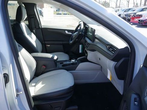 New 2026 Ford Escape Platinum w/ Premium Technology Package image 27