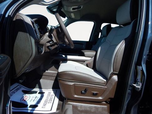 New 2026 RAM 2500 Laramie w/ Towing Technology Group image 11