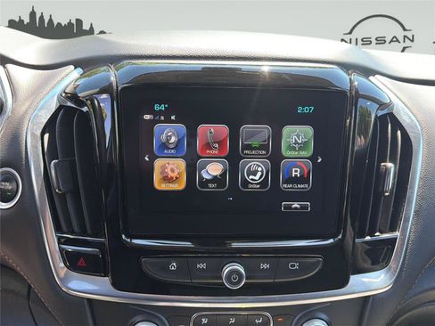 Used 2019 Chevrolet Traverse LT AWD/4WD image 17