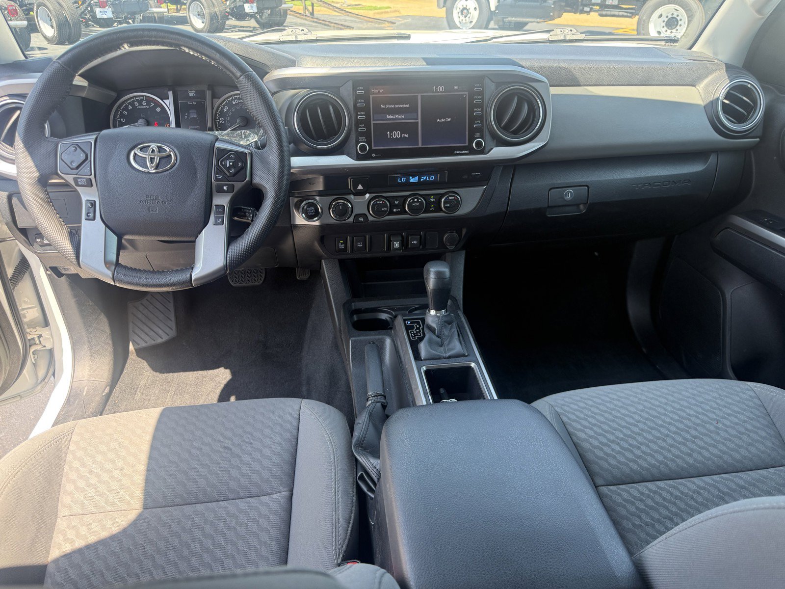 Used 2023 Toyota Tacoma SR5 w/ Technology Package AWD/4WD image 16
