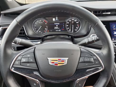 Certified 2024 Cadillac XT5 Premium Luxury AWD/4WD image 19